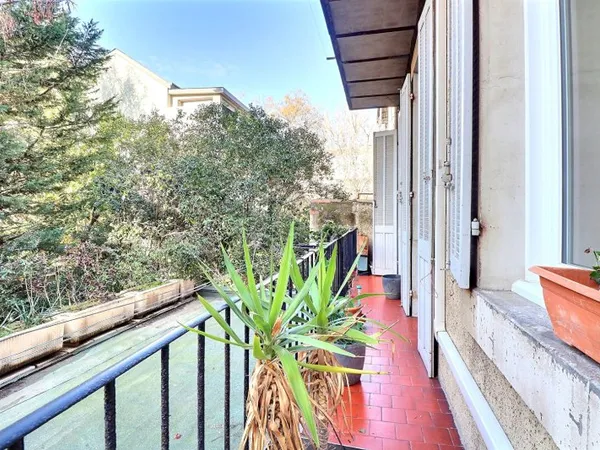 Appartement 4 pièce(s) 101 m2