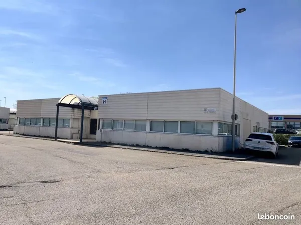 A louer bureaux de 300 m² - Alès Rocade Est