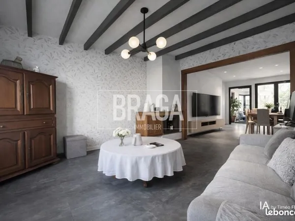 Maison 6 pièces 100 m²
