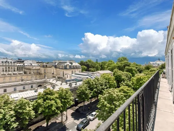 Appartement 3 pièces 219 m²