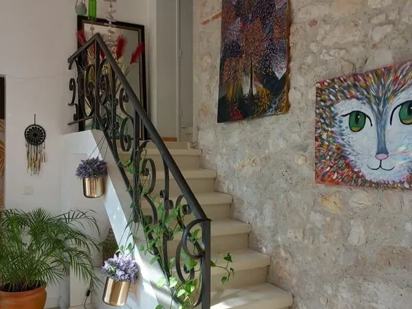 Chambre spacieuse à louer dans maison avec beaucoup de charme