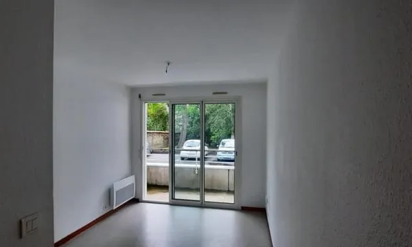 A LOUER - AGENCE GIBOIRE - APPARTEMENT T1 - RENNES FAC DE DROIT