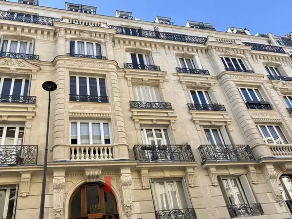 PARIS XVII - TERNES / BAYEN - 4/5 pièces - 110 m2 carrez - 2/3 c