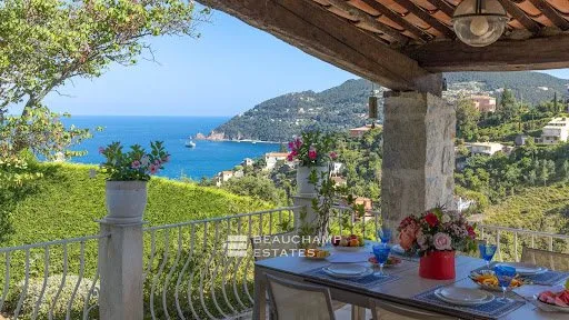 Villa 7 pièces 183 m²