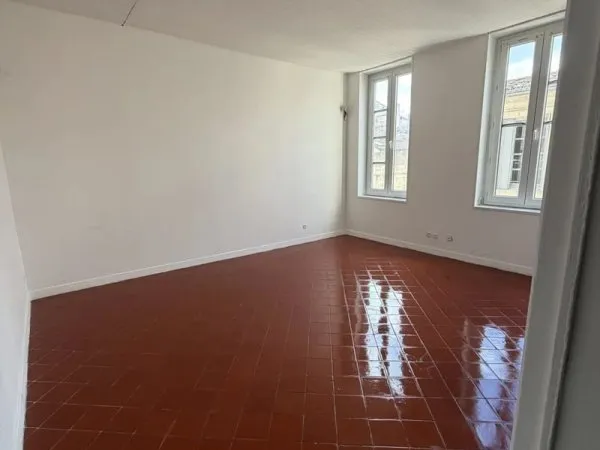 GRAND P3 QUARTIER BARBES