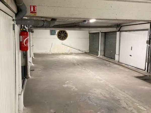 GARAGE DOUBLE SAINT TROPEZ