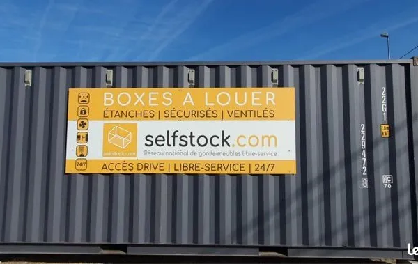Box de stockage - 3 à 14 m2 - Accès 24/24 - Sécurisé