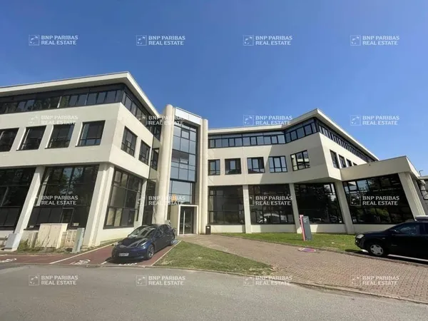 Bureaux 1033 m²