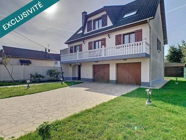Maison divisée en 2 logements