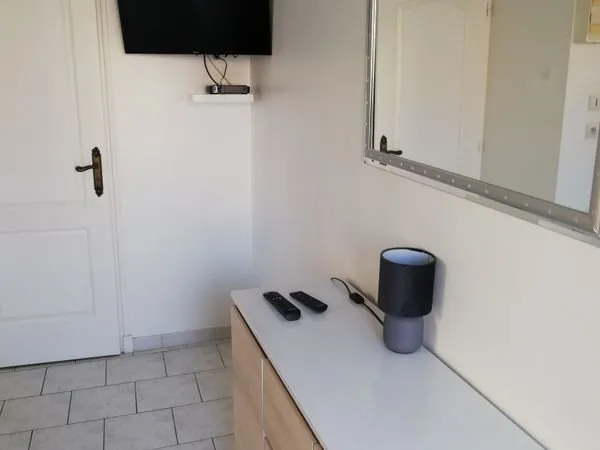 Studio meublé