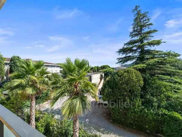 Appartement 4 pièces 83 m²