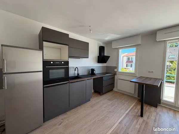 Appartement F2 rénové - CHRU VANDOEUVRE
