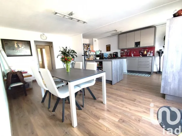 Appartement 4 pièces 81 m²