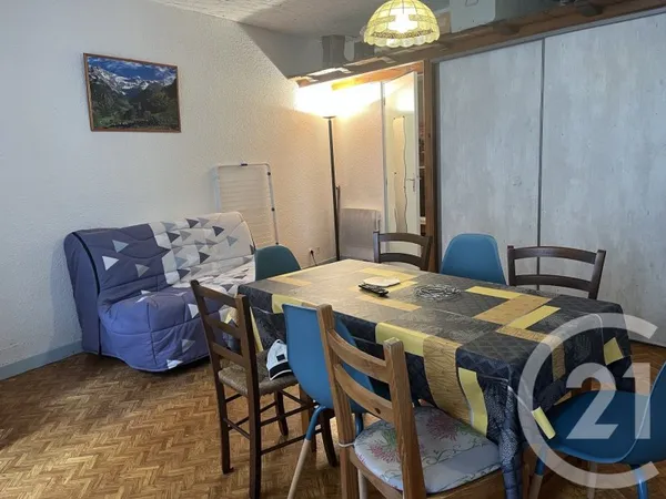 Studio 1 pièce 31 m²