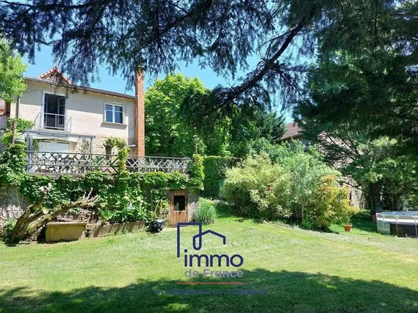 Appartement 7 pièces 135 m²