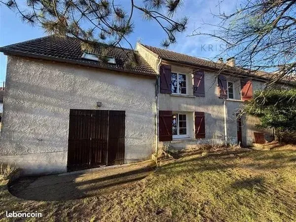 Maison 8 pièces 130 m²