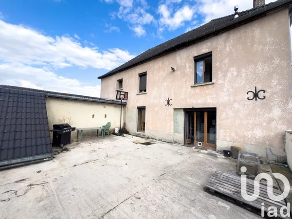 Maison 7 pièces 257 m²