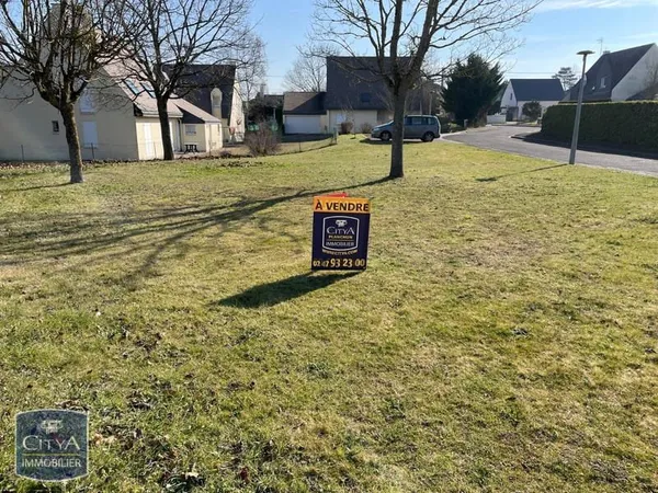 Terrain à bâtir Vente Chinon  812m² 30000€