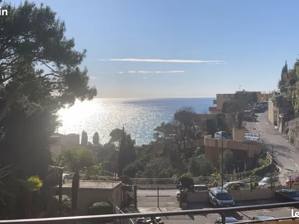60m² - Vue mer - Proche Monaco - Piscine - Parking