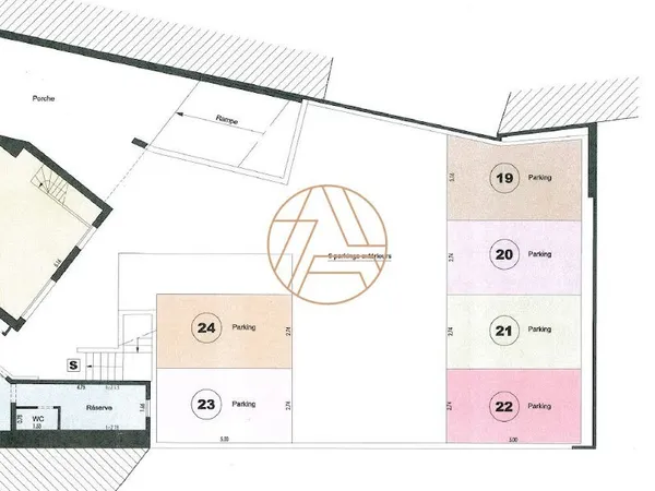 Parking 80 m²