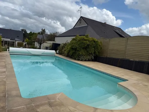 Maison 7 pièces 185 m² habitables Piscine chauffée