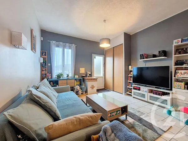 Maison 5 pièces 85 m²