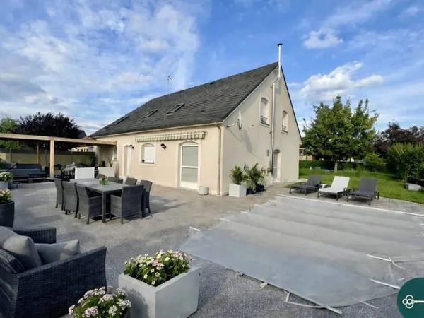 Maison 7 pièces 180 m²