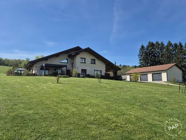Maison 6 pièces 204 m²
