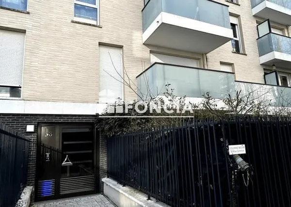 THORIGNY SUR MARNE- APPARTEMENT 2 PIECES AVEC BALCON