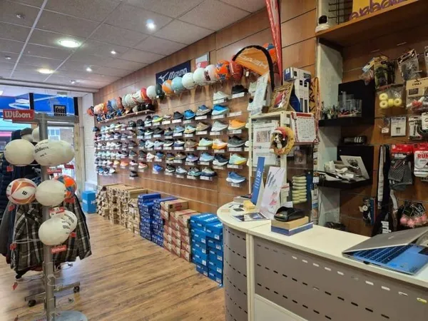 Boutique 2 pièces 68 m²