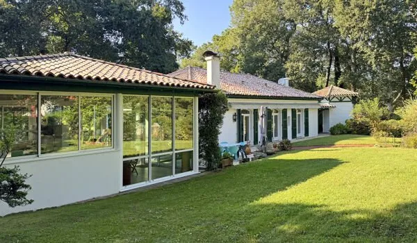 Maison 7 pièces 195 m²