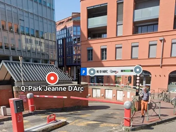 Parking à vendre place Jeanne d'Arc à Toulouse