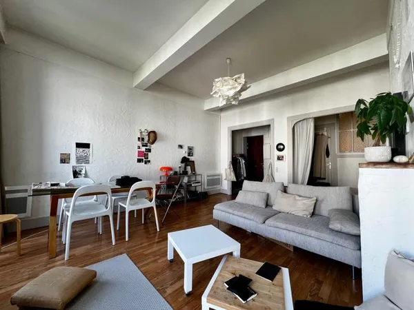 T1 - 15 place Grenette - HYPERCENTRE