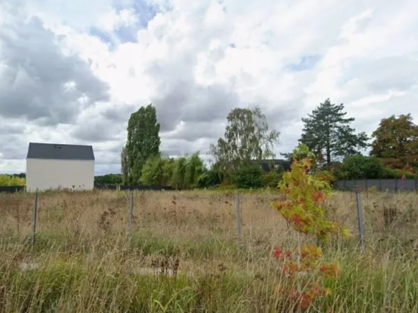 Terrain 370 m²