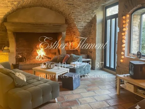 Maison en pierre de caractère
