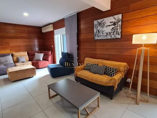 Une chambre en colocation dans appartement de 4 chambres