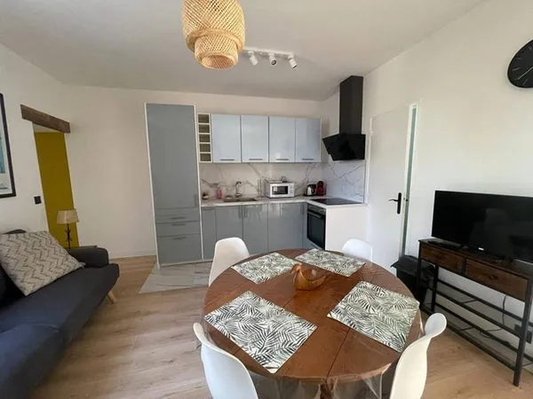 Appartement 3 pièces 42 m²