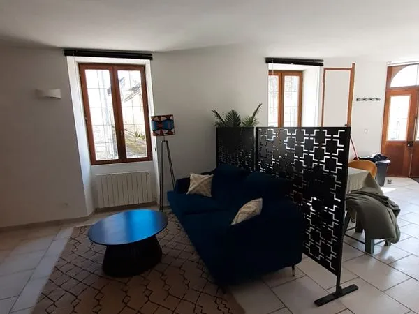 A LOUER EN MEUBLÉ MAISON DE 72 m2 à IRANCY