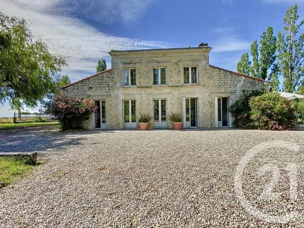 Maison 8 pièces 190 m²