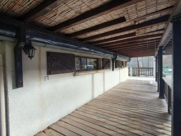 Bureau et espace de travail Location Saurat 3p 46m² 511€