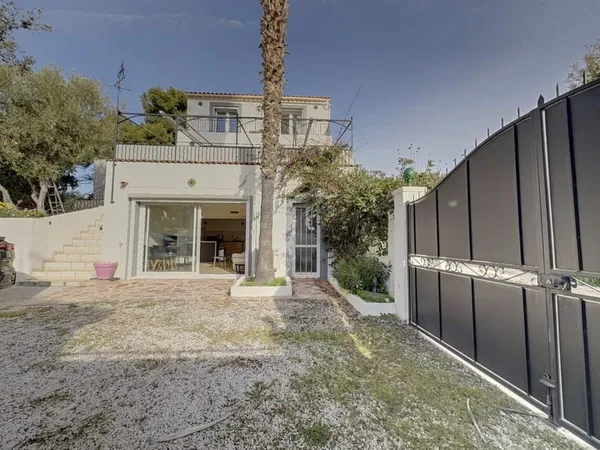 Achat : Maison Six-Fours-les-Plages (83140)