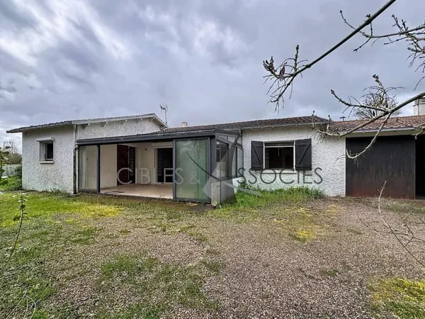 Maison de plain-pied 6 pièces 154 m²