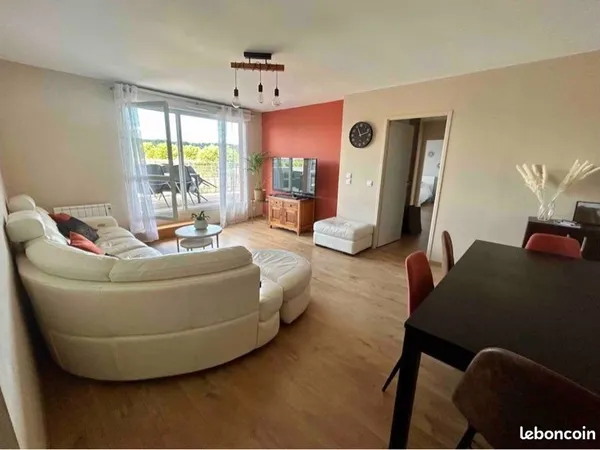 T4 dernier étage 82m² + terrasse 35m² + double garage - Rouen RD - Calme