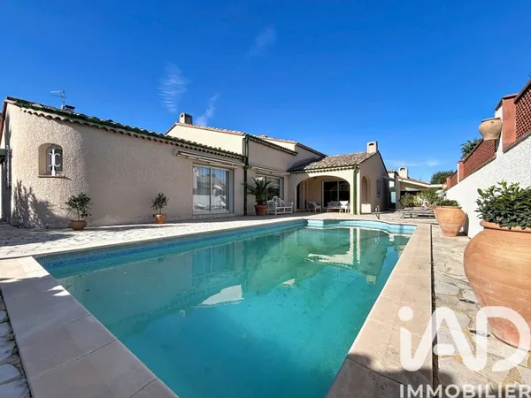 Maison 5 pièces 195 m²