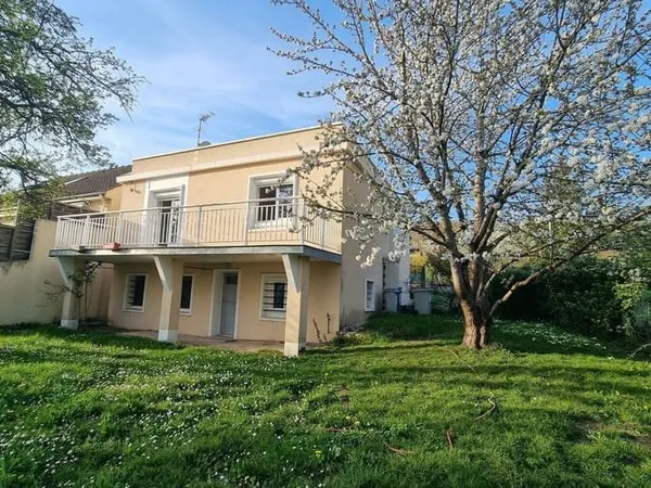 Maison 3 pièces 82 m²