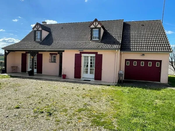 Maison Maintenon 6 pièce(s) 130 m2