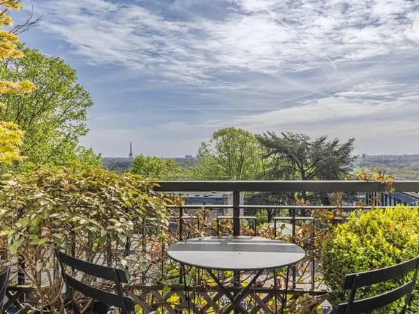 Appartement de 4 pièces de 110 m² à Suresnes