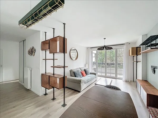 Appartement - 2ème étage - 63 m2 - 3 pièces - Meublé