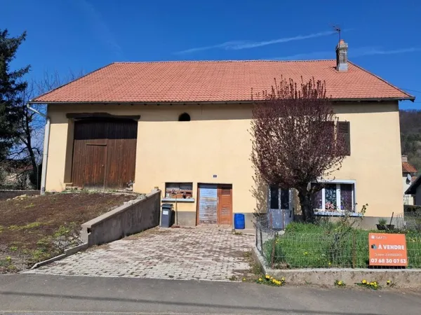Maison individuelle de type 5 sur environ 14 ares.