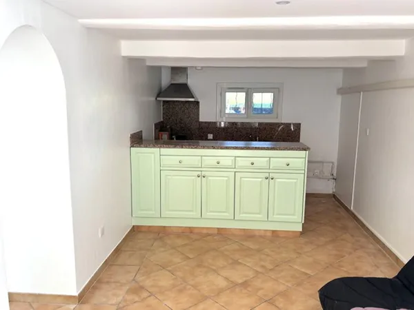 AIX OUEST - Appartement T1/2 proche de la ville